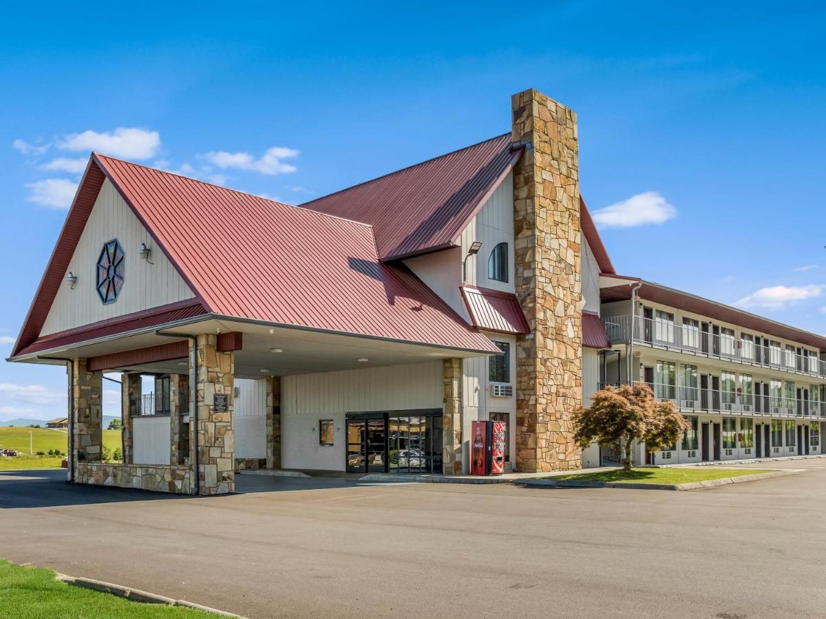 Red Roof Inn Дандрижд Екстериор снимка