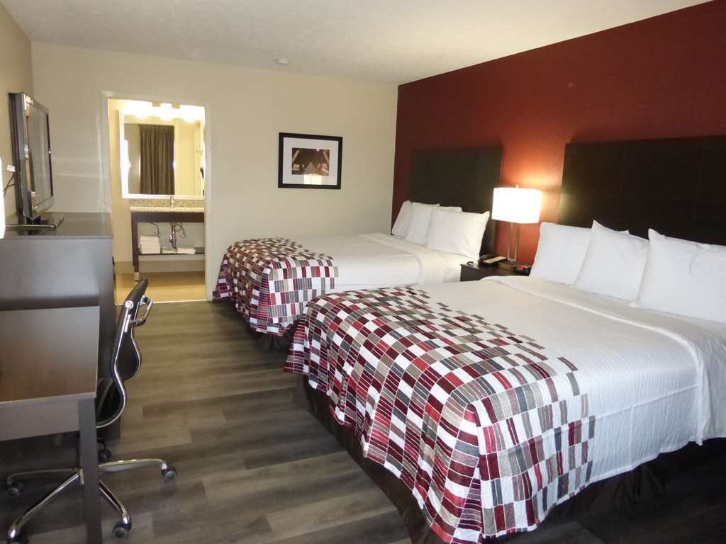 Red Roof Inn Дандрижд Стая снимка